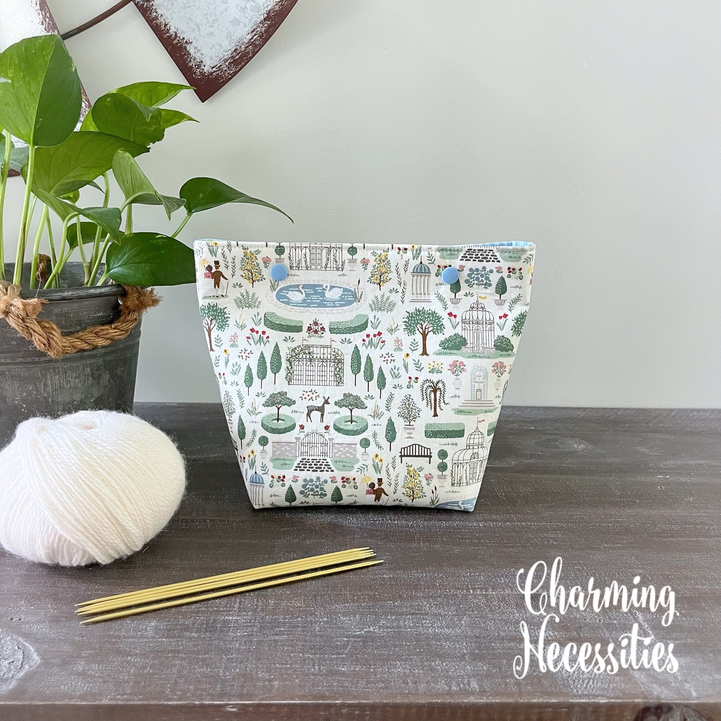 Small Snap Project Bag, Regency Promenade Ivory Crochet Sewing Pouch, Gifts for Knitters Crocheters