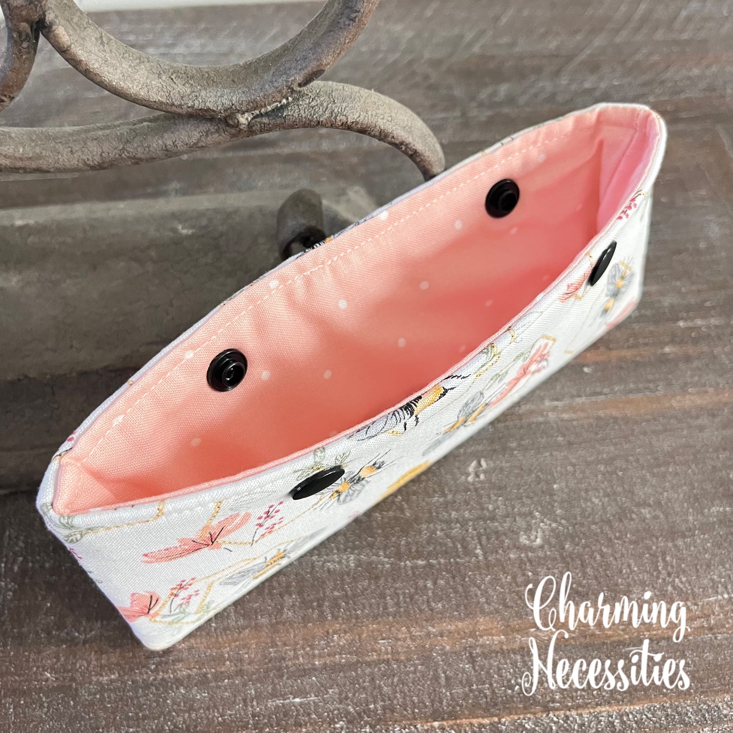 DPN Pouch, Honey Bees and Beehives Knitting Accessories Organization Notionse
