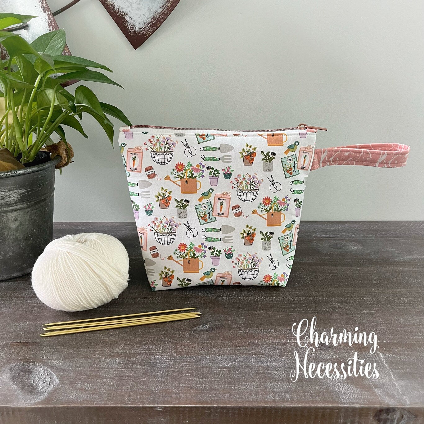 Small Zipper Knitting Bag, Gardening Themed Sock Project Bag Tote