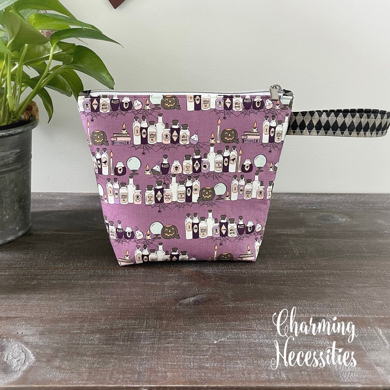 Small Zipper Knitting Bag, Halloween Potions Purpl Sock Project Bag Tote