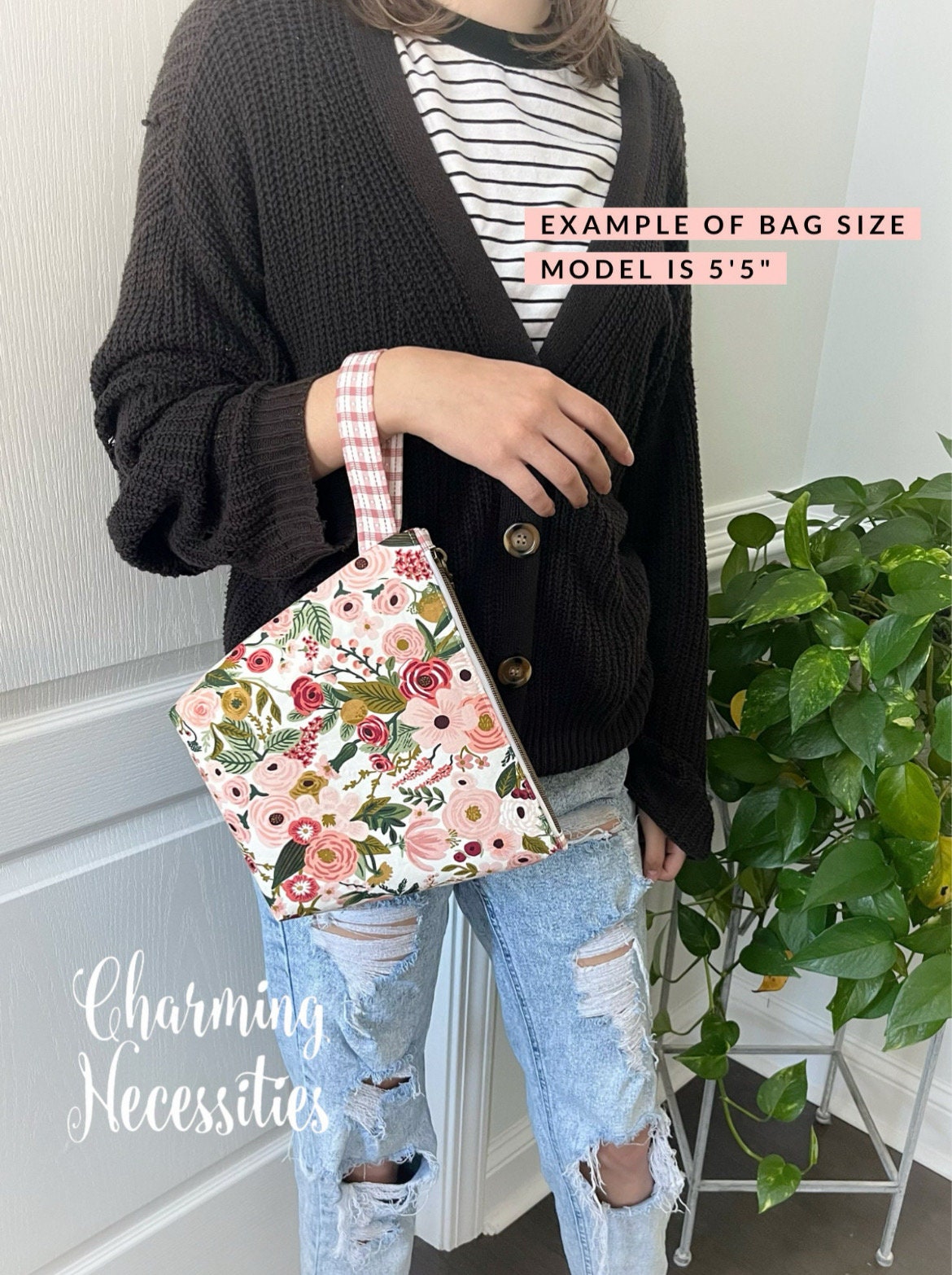 Small Zipper Knitting Bag, Sock Project Bag Holiday Christmas Trees & Snowflakes Tote