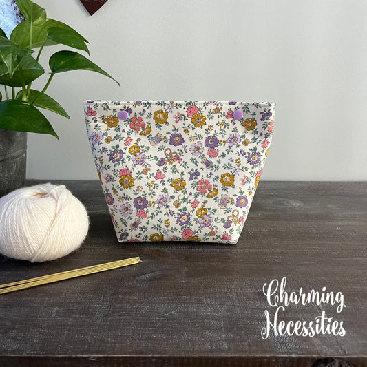 Small Snap Project Bag, Vintage Sewing Floral, Crochet Sewing Pouch, Gifts for Knitters Crocheters